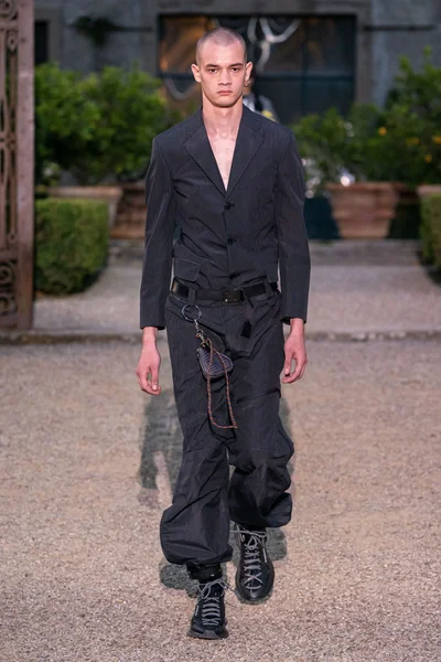 Look 41